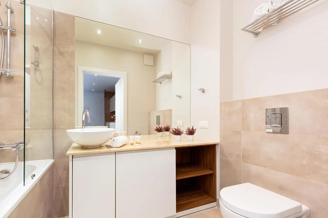 Apartments Warsaw Magazynowa By Noclegi Renters